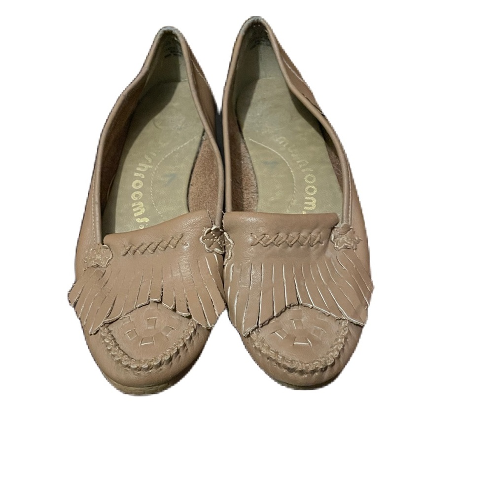 Mushrooms Leather Moccasin Style Slip On Loafers SW Comfort Shoes Flats Sz 7